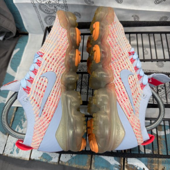 Nike Air VaporMax Flyknit 3 Orange Running Shoes Sneakers Women's Size 5.5 - Picture 6 of 9